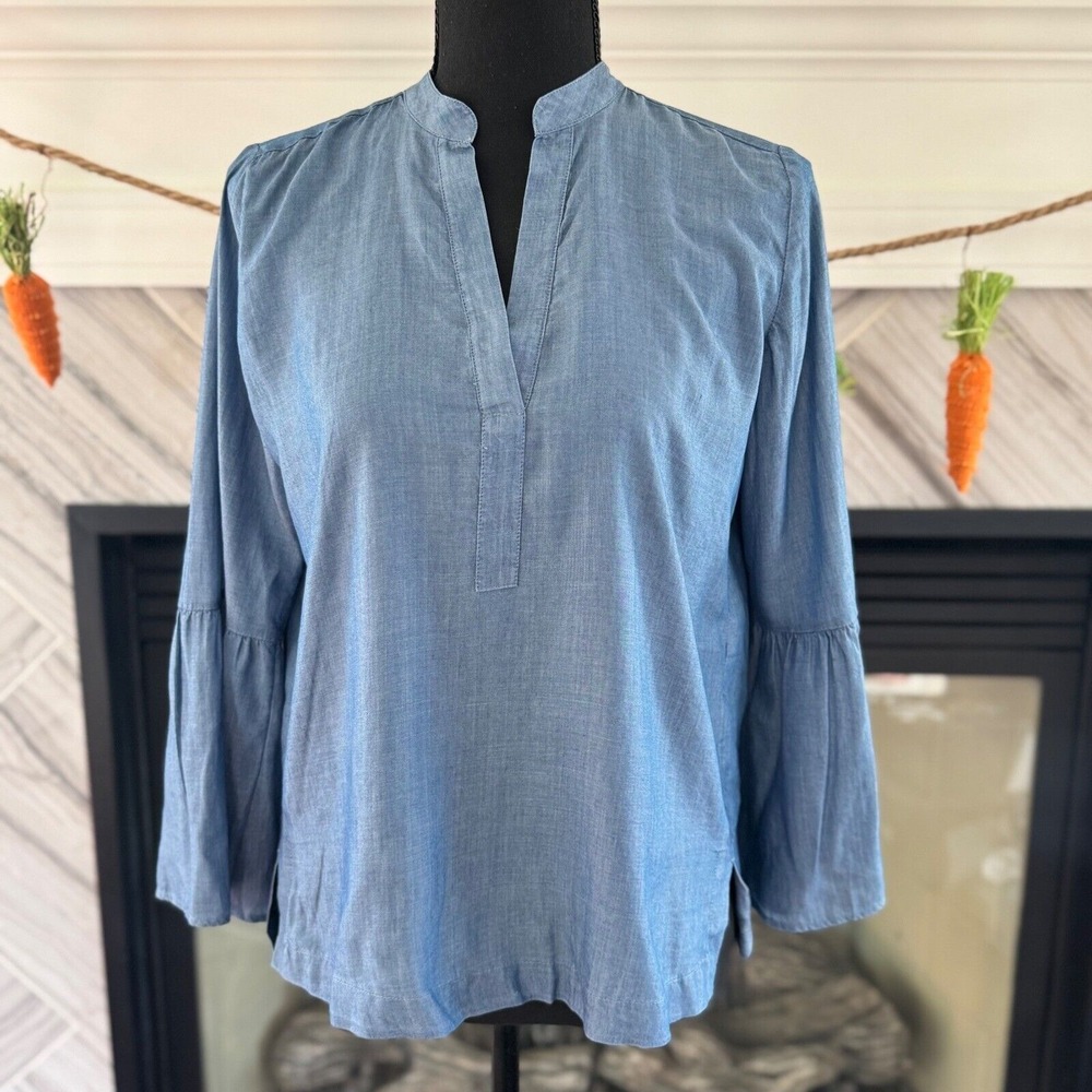 Ann Taylor LOFT‎ Chambray Blouse Bell Sleeve Split Neck Top XXS
